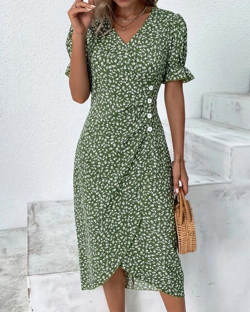 Adeline – Floral Print Dress with Short Sleeves – Light & Elegant