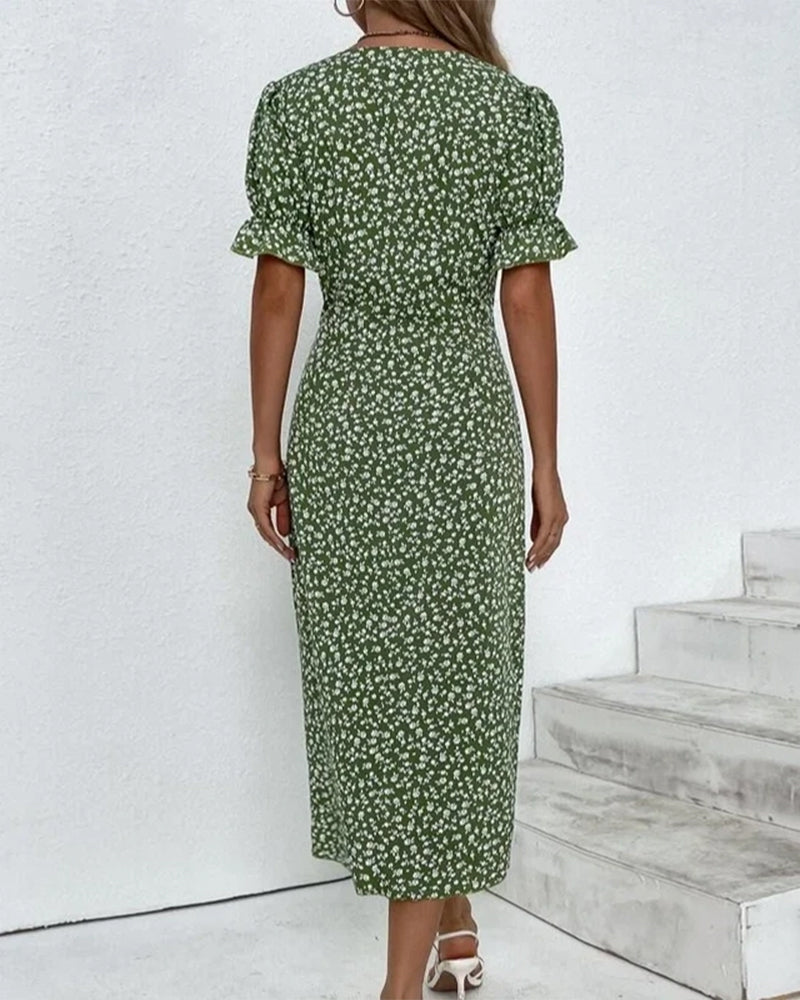Adeline – Floral Print Dress with Short Sleeves – Light & Elegant