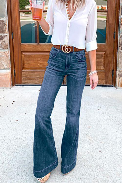 Ianthe - Flare Distressed Jeans - Bold & Comfy