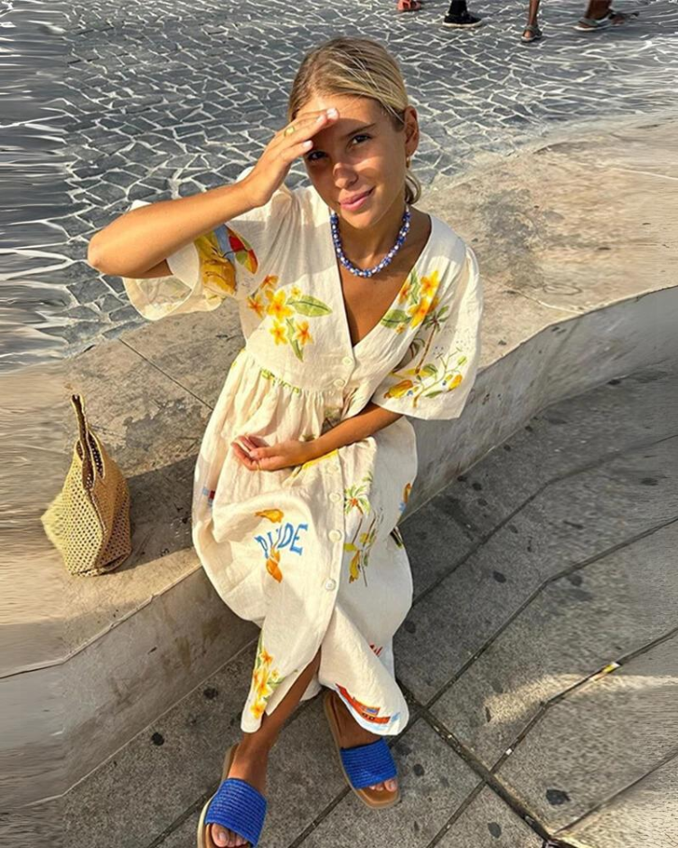 Nanna - Oversized V-neck Dress for Women – Relaxed & Stylish