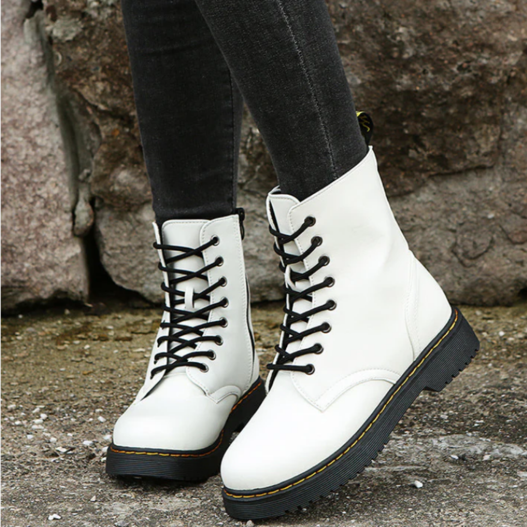 Elara – Winter Zip Boots – Fashionable & Functional