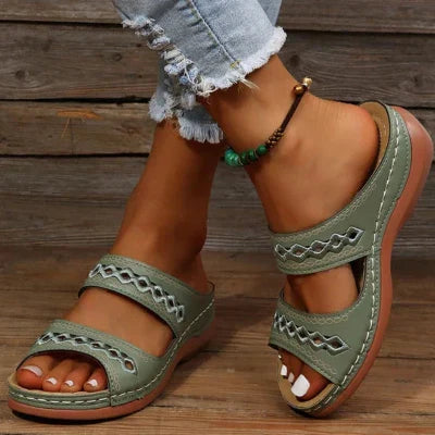 Batty – Stylish Orthopedic Sandals – Comfy & Supportive