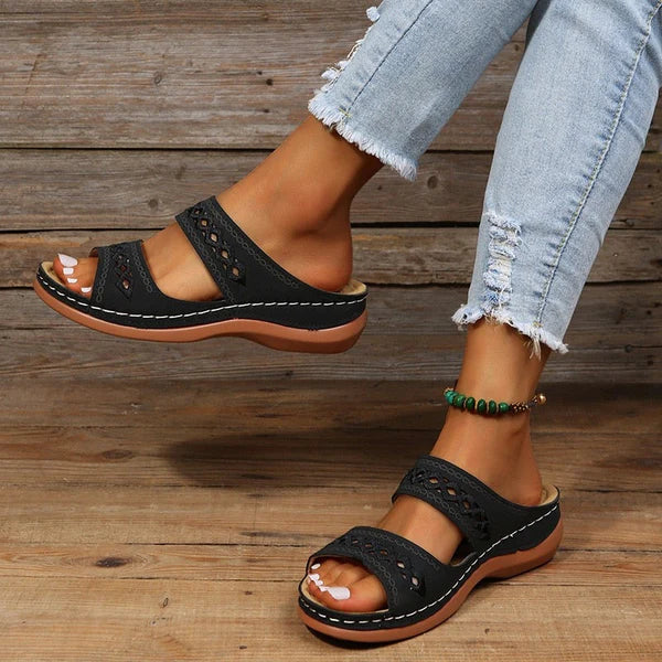 Batty – Stylish Orthopedic Sandals – Comfy & Supportive