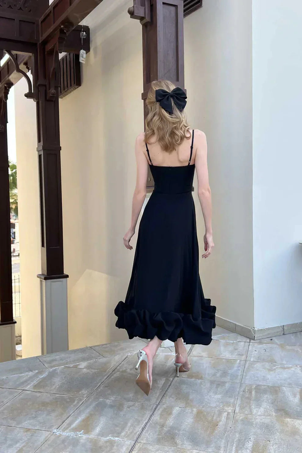 Gretta - Sleeveless Flounce Midi Dress – Feminine & Flowing