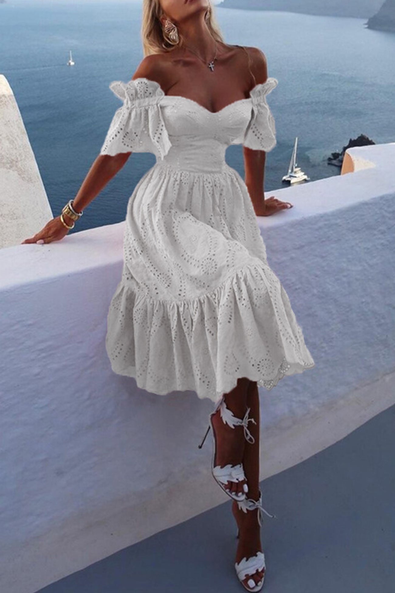 Amira - Off-Shoulder Hollow Out Ruffle Dress - Elegant & Flirty