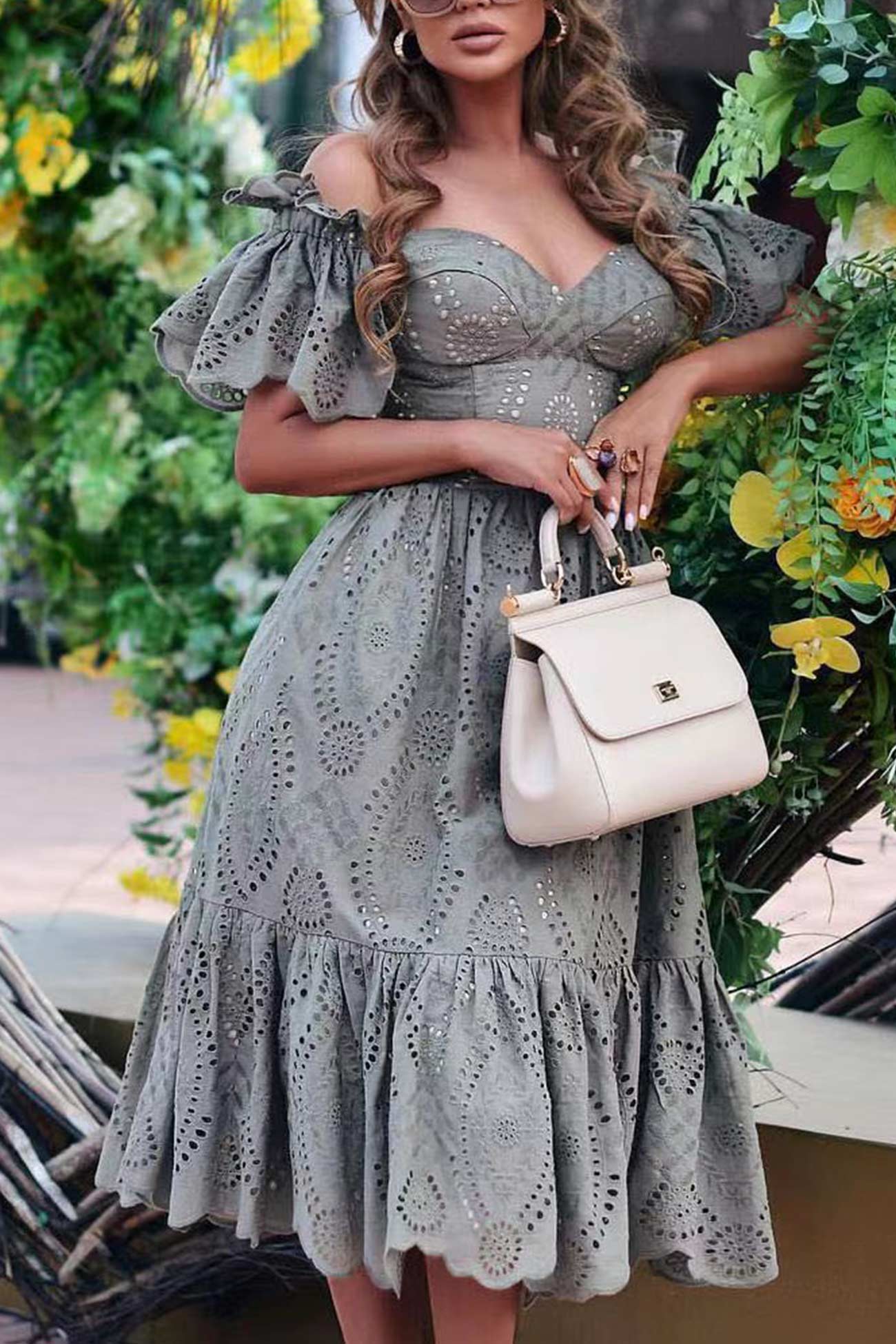 Amira - Off-Shoulder Hollow Out Ruffle Dress - Elegant & Flirty