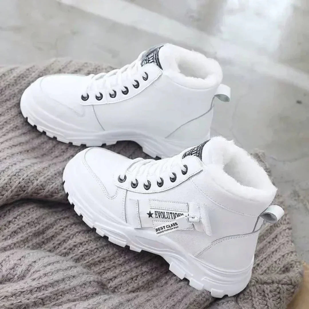Mia – Flat Ankle Boots for Women – Casual & Trendy