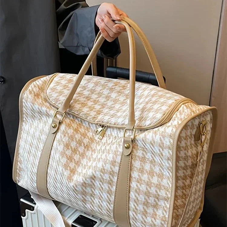 Madel - Large Travel Duffle Bag – Spacious & Durable