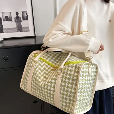 Madel - Large Travel Duffle Bag – Spacious & Durable
