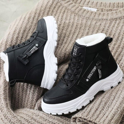 Mia – Flat Ankle Boots for Women – Casual & Trendy